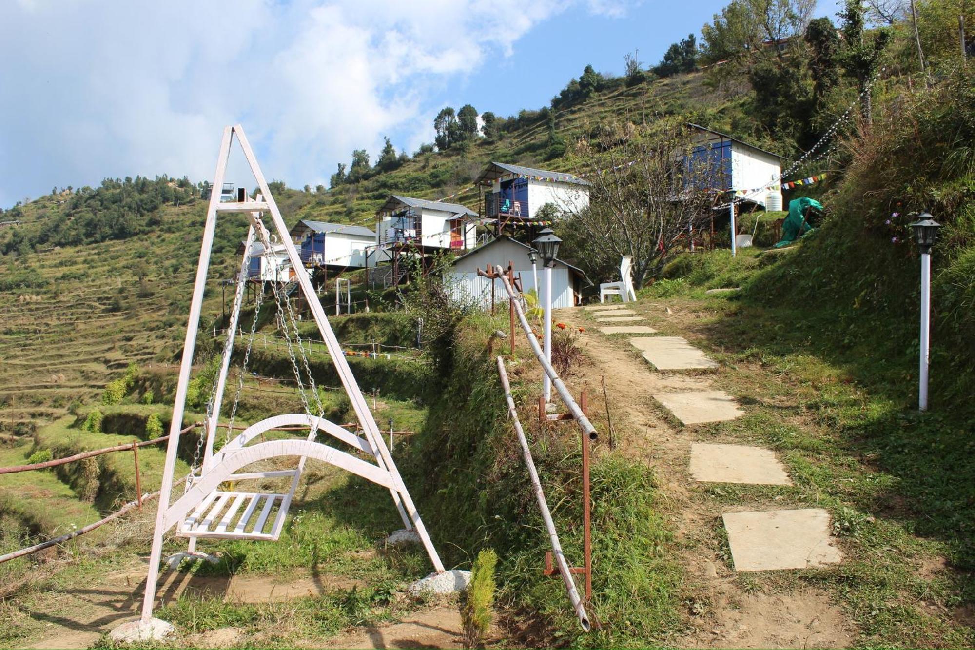 Nivriti Stays Kanatal Zewnętrze zdjęcie